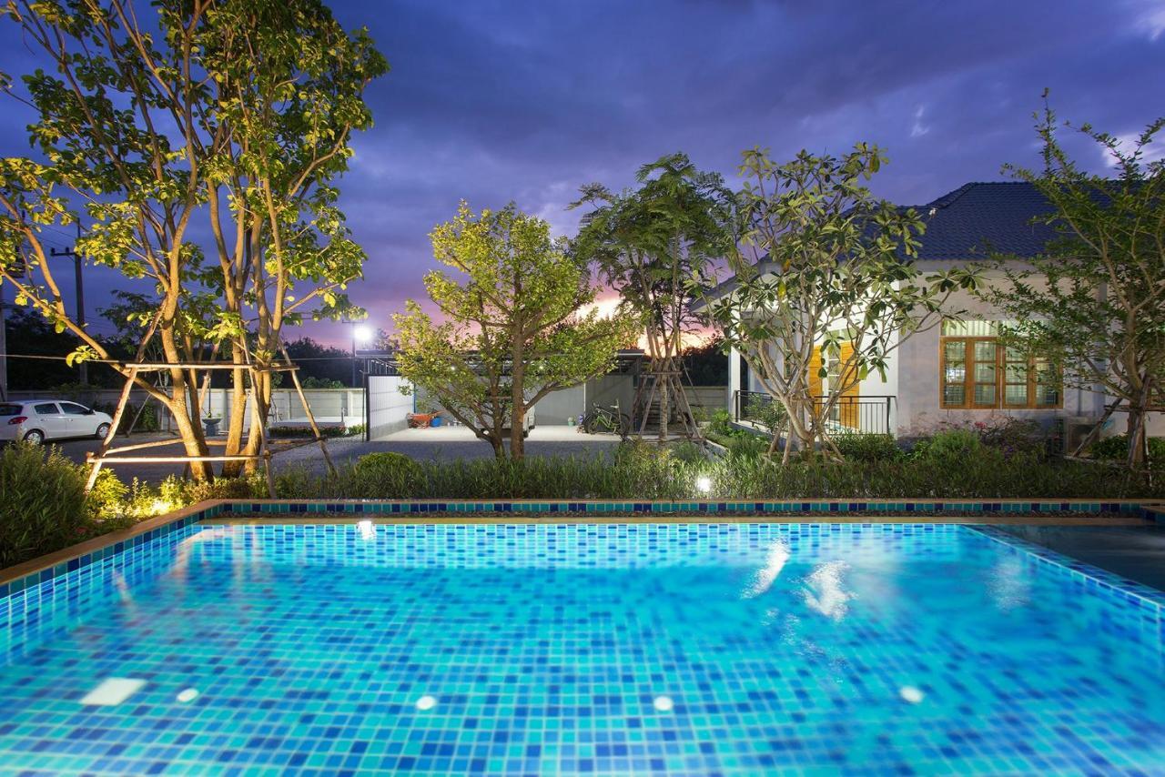 Baan Phurit Khaoyai Hotel Pakcsong Kültér fotó