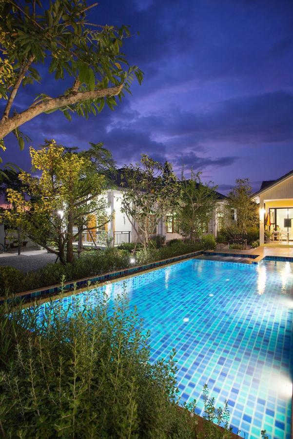 Baan Phurit Khaoyai Hotel Pakcsong Kültér fotó